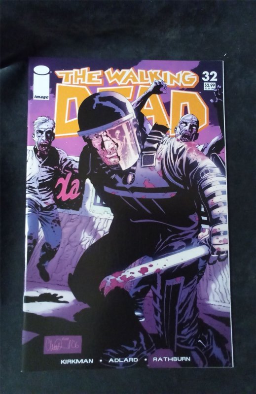 The Walking Dead #32 2006 skybound Comic Book