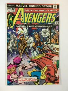 AVENGERS 142 FINE  December 1975 Kid Colt, Rawhide Kid