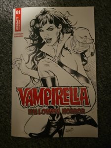Vampirella: Halloween Horror #1Q NM; Dynamite | FOC 1:7 Variant B&W