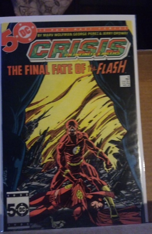 Crisis on Infinite Earths #8 (1985)