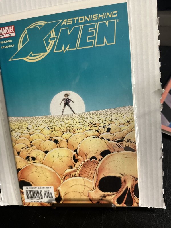 Astonishing X-Men #9 2005 marvel Comic Book