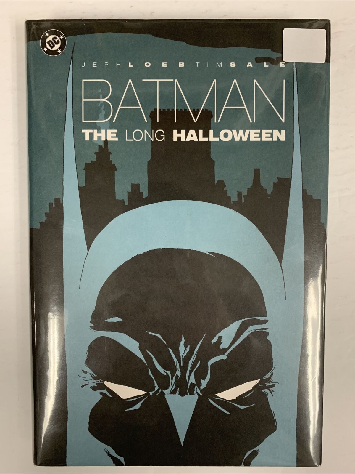 Batman: Long Halloween HC Hardcover | First Print (1998) Jeph Loeb | Tim  Sale | Comic Books - Modern Age / HipComic