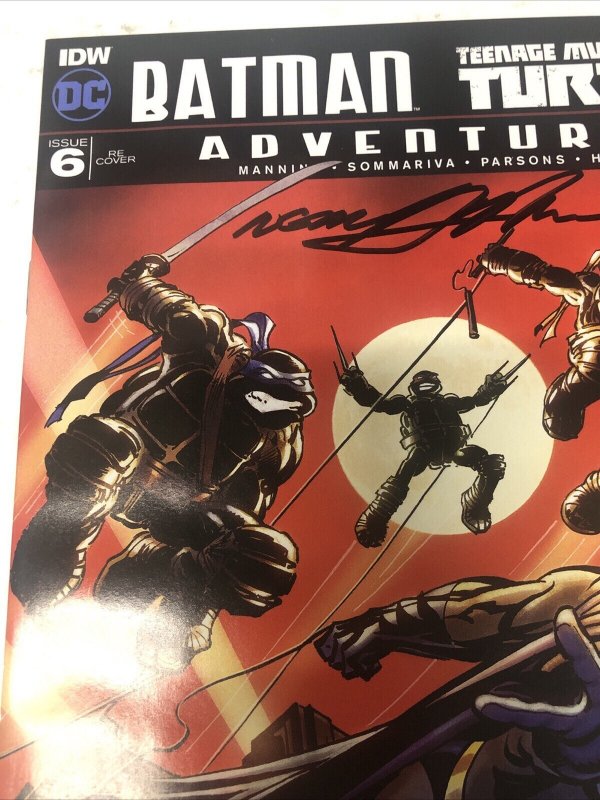 Batman Teenage Mutant Ninja Turtles 6 Signed Neal Adams • VF / NM IDW Publishing