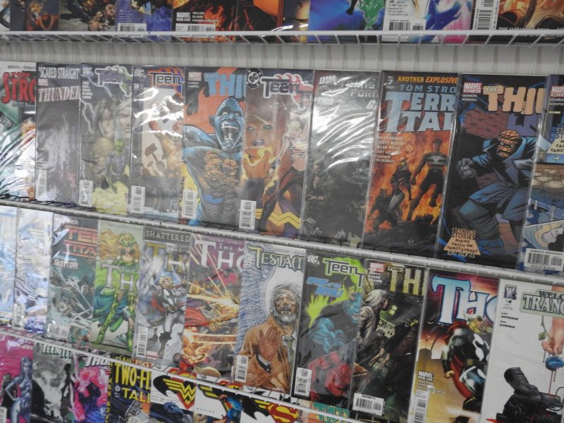 Huge Lot 120 Comics W/ The Mighty Thor, Testament, Teen Titans+ Avg VF- Cond!!