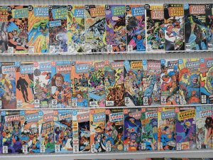 Huge Lot 180+ Comics W/ Justice League, Legends, Justice Society+ Avg Fine Cond!