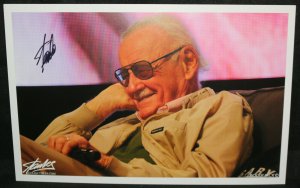 Stan Lee at Convention Panel Horizontal Print - Signed by Stan Lee