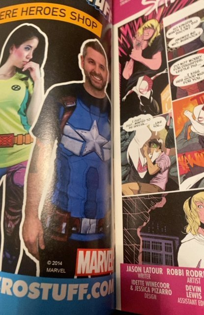 Spider-Gwen #1 Variant Edition - Comics Exclusive - Jerome Opeña Cover (2015)