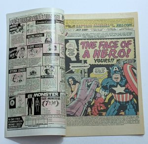 Captain America #212 (Aug 1977, Marvel) VF- 7.5 Red Skull and Arnim Zola app