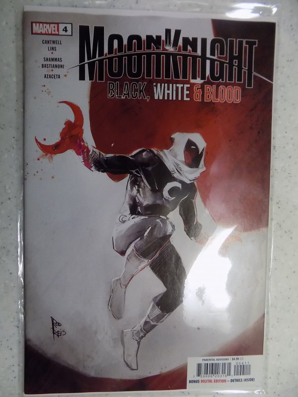 Moon Knight: Black, White & Blood #4 (2022) MARVEL AWESOME ACTION