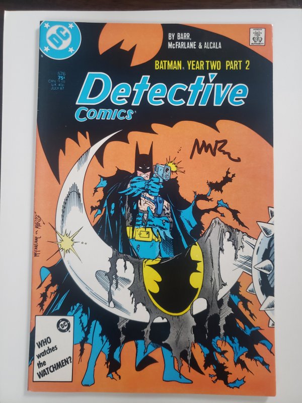 Detective Comics 576 577 and 578 all three signed by cover artist Pablo Marcos