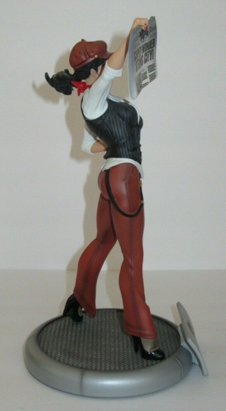 DC Bombshells LOIS LANE Ltd Ed 1529/5200 Ant Lucia DC Collectibles Statue 