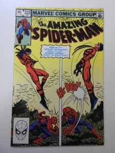 Amazing Spider-Man #233 VF/NM Condition!
