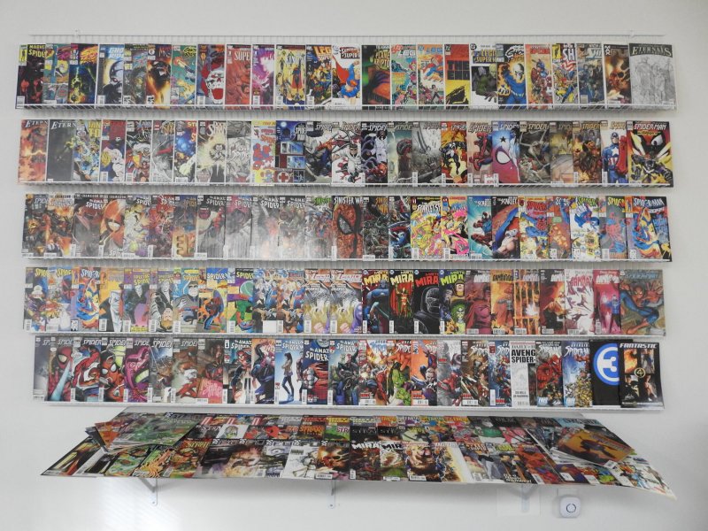 Huge Lot of 200+ Comics W/  Spiderman, Ghost Rider, +More! Avg VF Condition!