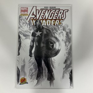 Avengers Invaders #5 2014 Marvel Dynamic Forces Alex Ross Variant Cover COA NM