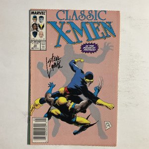 Classic X-Men 33 1989 Signed by Steve Lightle Newsstand Marvel NM near mint