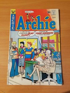 Archie #253 ~ VERY GOOD ~ (1976, Archie Comics)