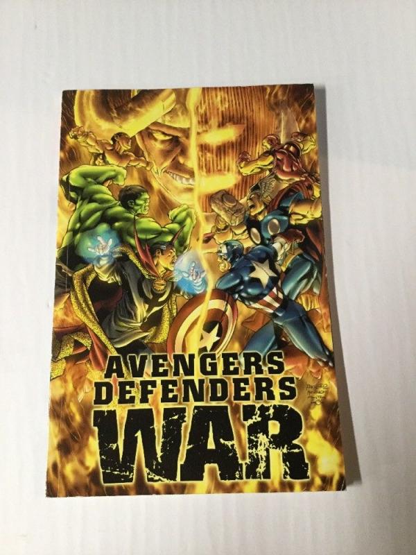 Avemgers Defenders War Tpb Nm Near Mint 1st Print