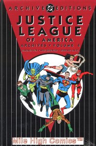 JUSTICE LEAGUE ARCHIVES HC #4 Near Mint