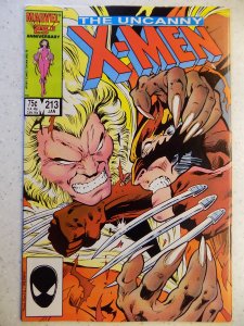 UNCANNY X-MEN 213 COOL WOLVERINE SABRETOOTH (1987)