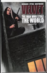 Velvet #13 (2016) Velvet