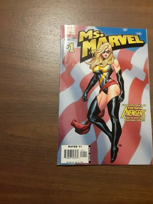 Ms. Marvel #1  (W) by BRIAN REED,(A) ROBERTO DE LA TORRE Cover by FRANK CHO
