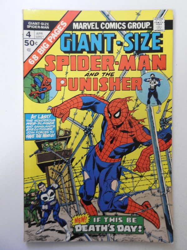 Giant-Size Spider-Man #4  (1975) FN/VF Condition!