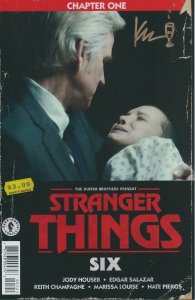STRANGER THINGS #1 SIX SIGNED BY KEITH CHAMPAGNE DARK HORSE PRESS 2019 EB201