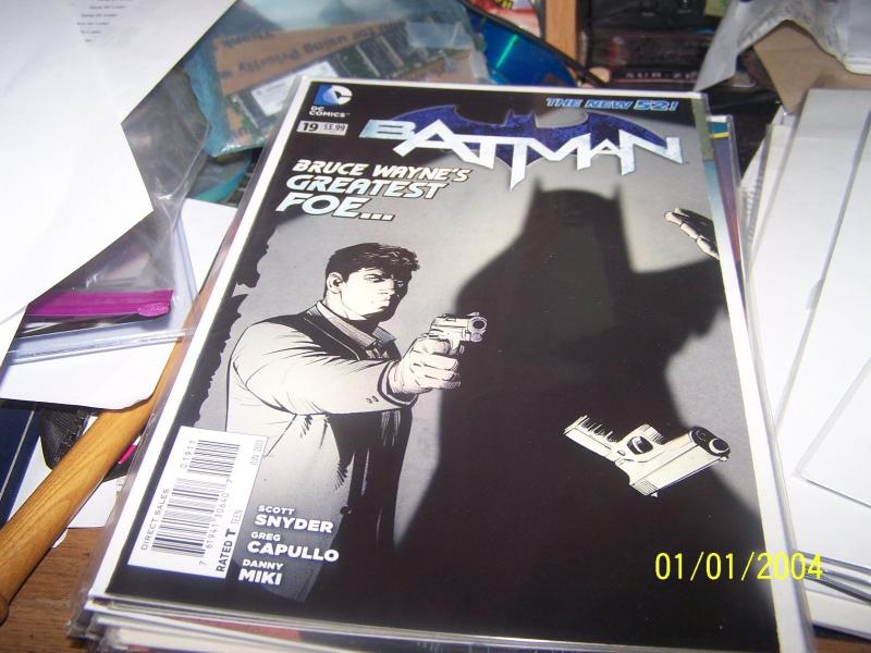 BATMAN #19 2013 + DC  new 52 scott snyder  greg capullo bruce wayne