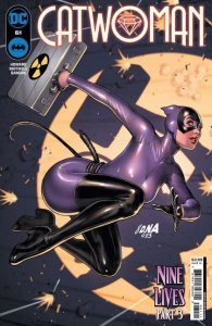 Catwoman #61 Cover A David Nakayama comic book
