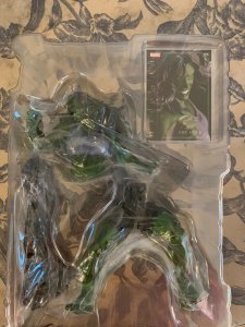 MARVEL KOTOBUKIYA PREMIER ARTFX SHE HULK STATUE