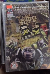 TRANSFORMERS MICROMASTERS   #2   2004 DREAMWAVE  pat lee cover