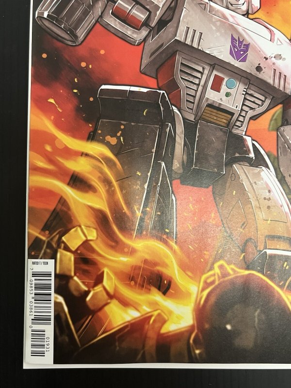 TRANSFORMERS #19 1:10 DAVID NAKAYAMA VAR IMAGE 2025 ENERGON IN-HAND PROSHIPPER