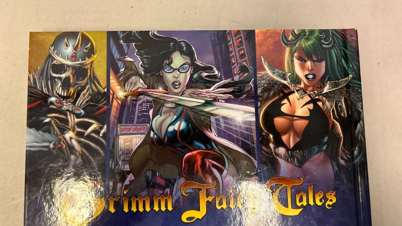 Grimm Fairy Tales Art Book Vol. 2 Hardcover J. Scott Campbell 