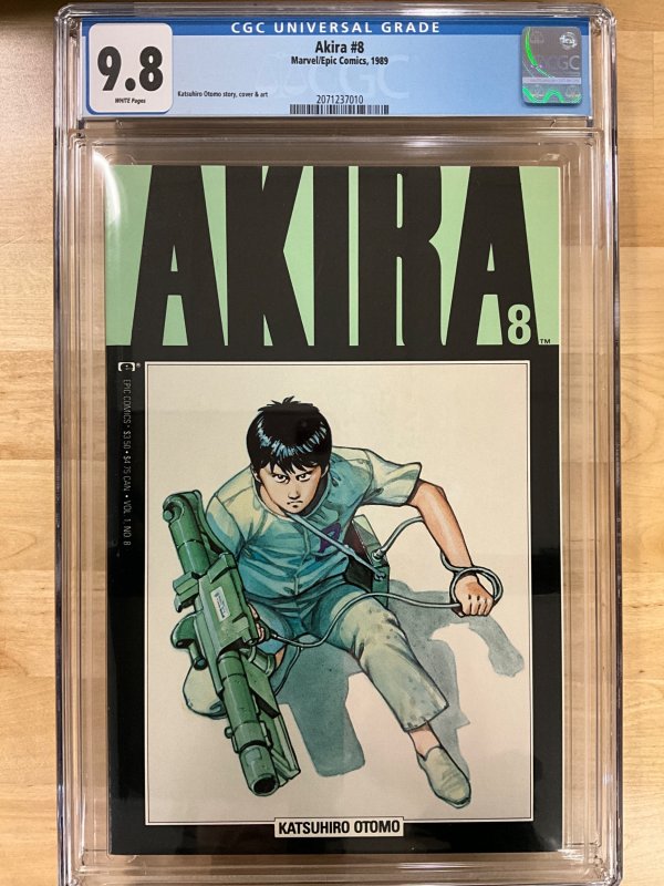 Akira #8 (1989) CGC 9.8