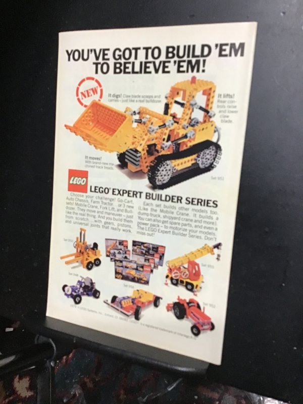 Fantastic Four #214 (1979)  Super Skrull key! Aged FF  high grade!  NM- Wow!