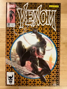 Venom #30 Garron Cover B (2021)