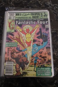FANTASTIC FOUR #239 (Marvel,1982) Condition FN+