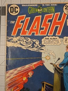 The Flash #224 Comic Book (DC, 1973) Bronze Age