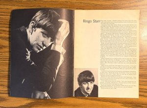 1964 Vintage THE BEATLES Picture Book Highlight Publications / PYX New York BOOK