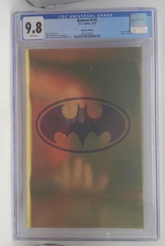 BATMAN #135 (#900) GOLD FOIL EXCLUSIVE CGC 9.8