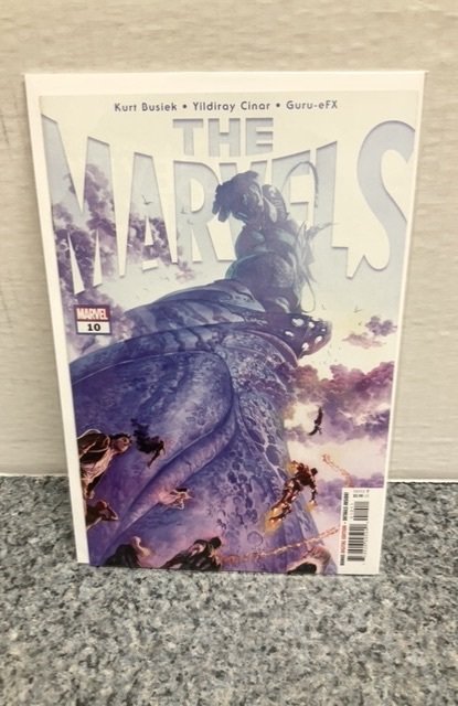 The Marvels #1-10 Set