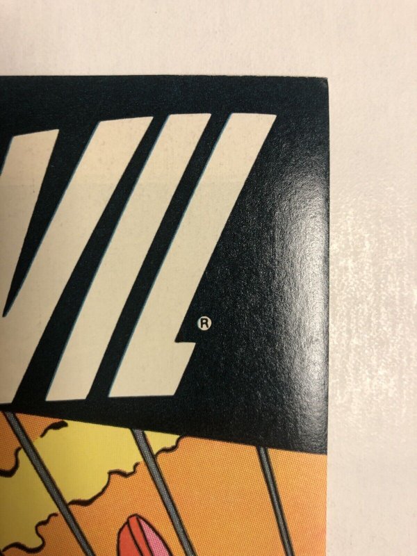 Daredevil (1984) # 210 (NM) Canadian Price Variant (CPV)  !!