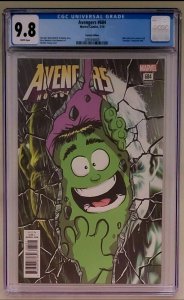 AVENGERS #684 CGC 9.8 (Marvel 2018) HULK becomes IMMORTAL! Skottie Young cover