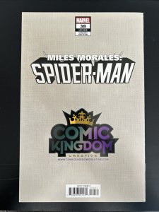 Miles Morales: Spider-Man #38 Bjorn Barends Variant Cover (A) Marvel Comics 2022