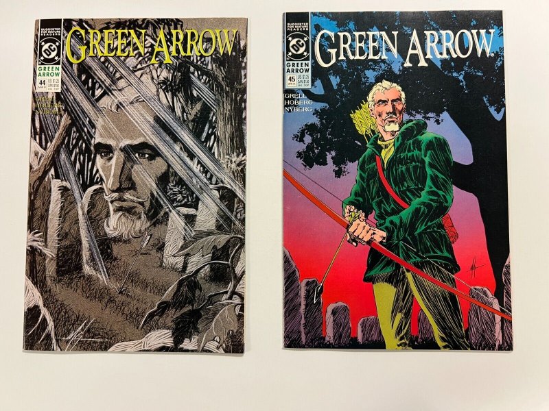 4 Green Arrow DC Comic Books # 38 39 40 41 Batman Superman Aquaman Robin 70 DB11