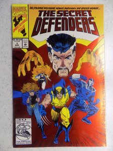 SECRET DEFENDERS # 1 MARVEL FOIL DR STRANGE WOLVERINE DARKHAWK