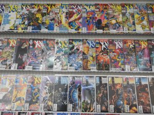 Huge Lot 160+ Comics W/ Unc. X-Men, Inhumans, Spider-Man+ Avg VF+ Condition!