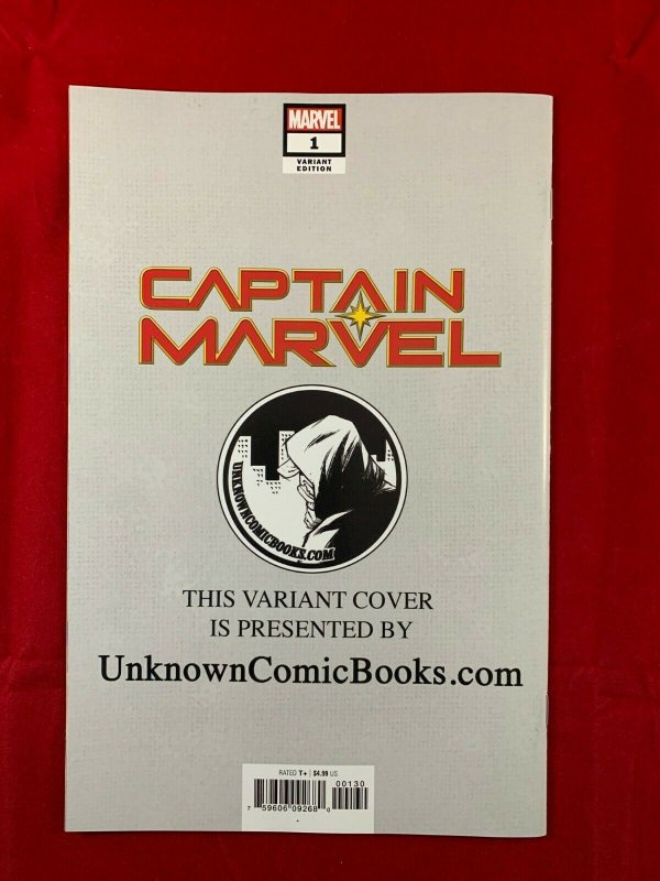 Captain Marvel #1 Jay Anacleto Variant NM