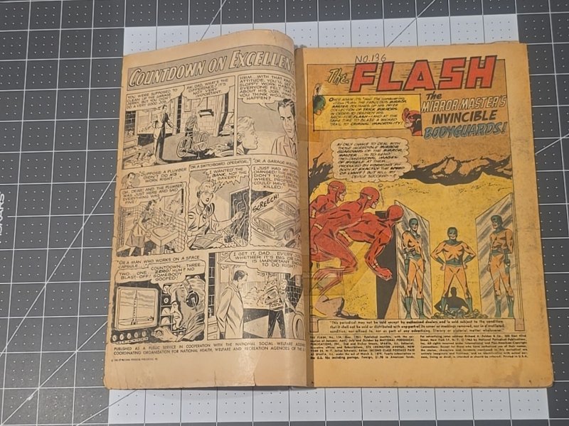 The Flash #136 ?-1st app Dexter Miles-Former Shakespearian Actor DC Comics 1963