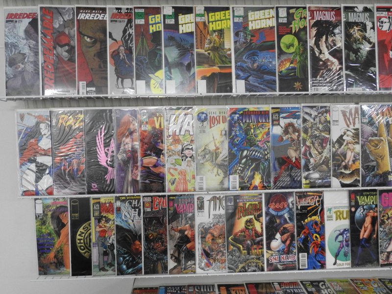 Huge Lot of 140+ Comics W/ Vampirella, Lady Death, Green Hornet Avg VF Con.